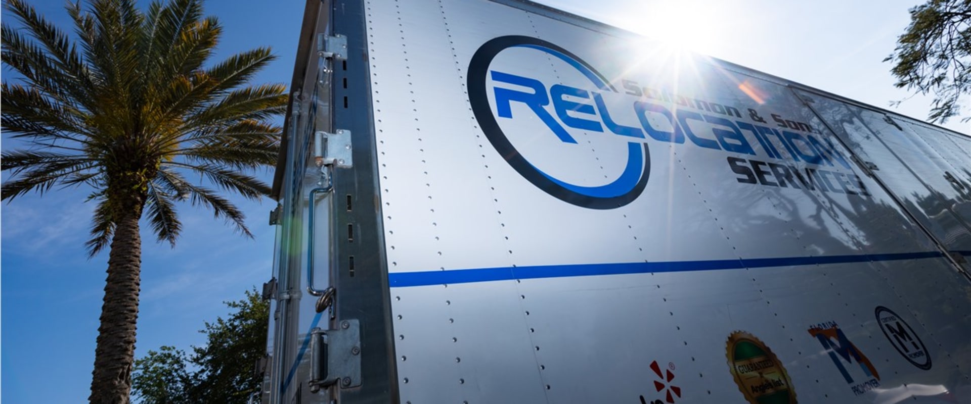 The Benefits of Hiring Full Service Movers in Jupiter, Florida